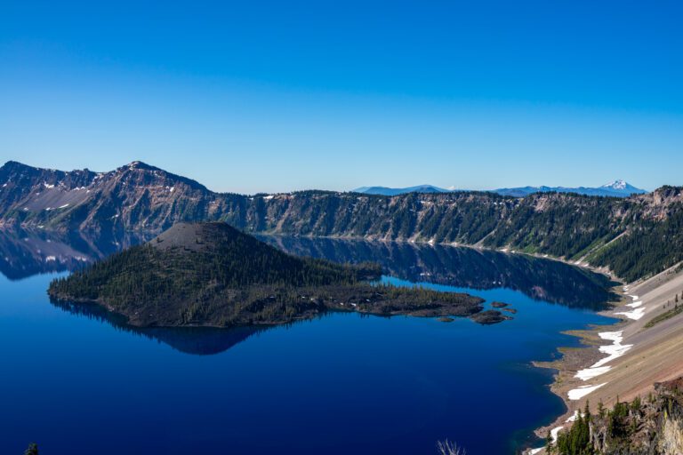 How to Plan an Amazing Crater Lake National Park Itinerary
